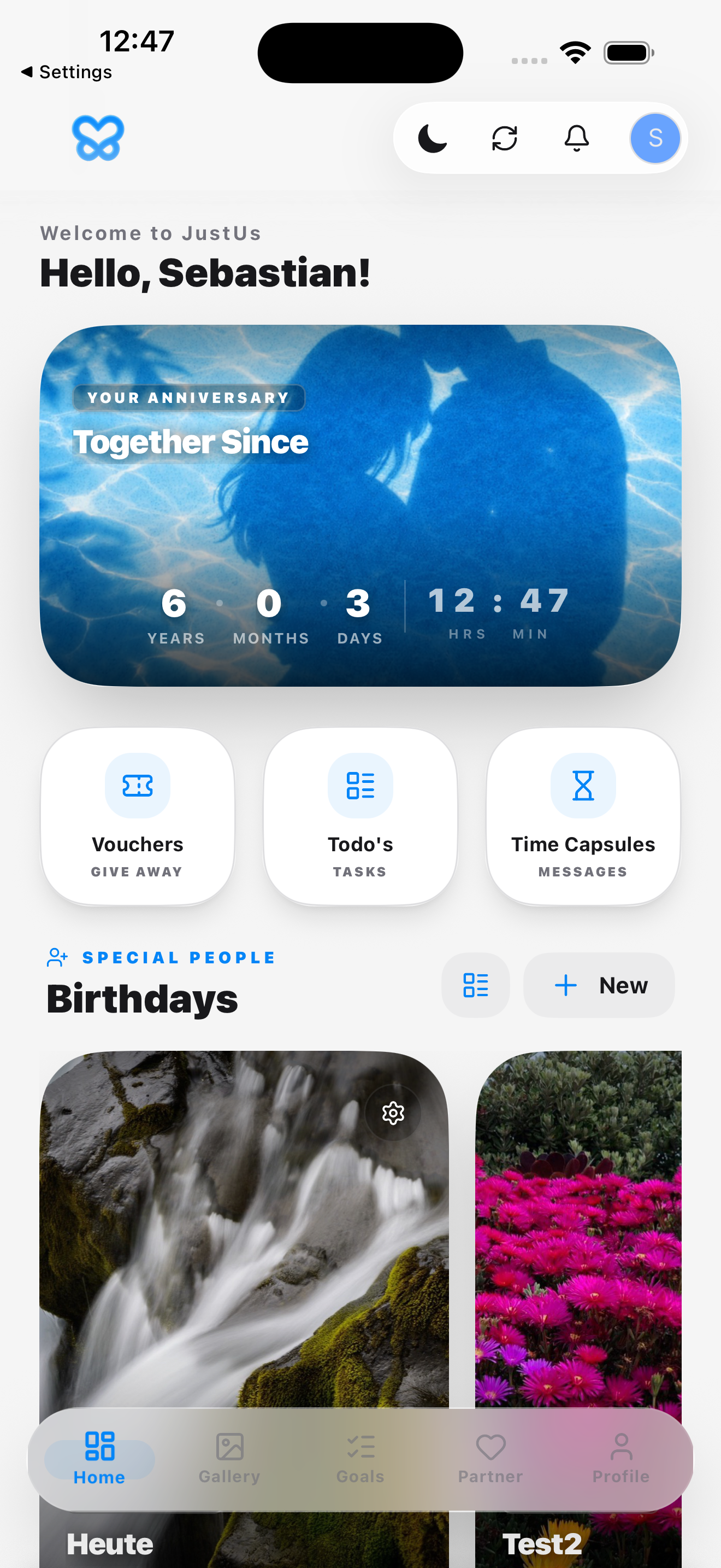 JustUs app preview